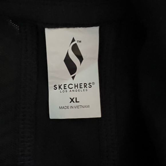 Skechers Women's GO Walk Yoga Jacket, Bold Black, XL - Picture 10 of 14